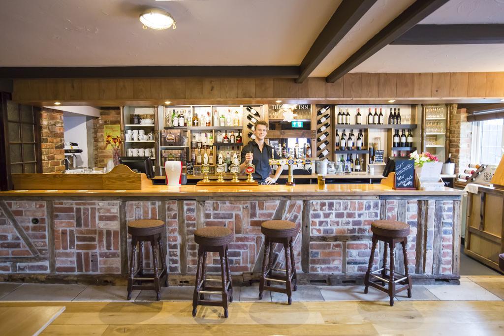 The Anvil Inn Blandford Forum Eksteriør billede