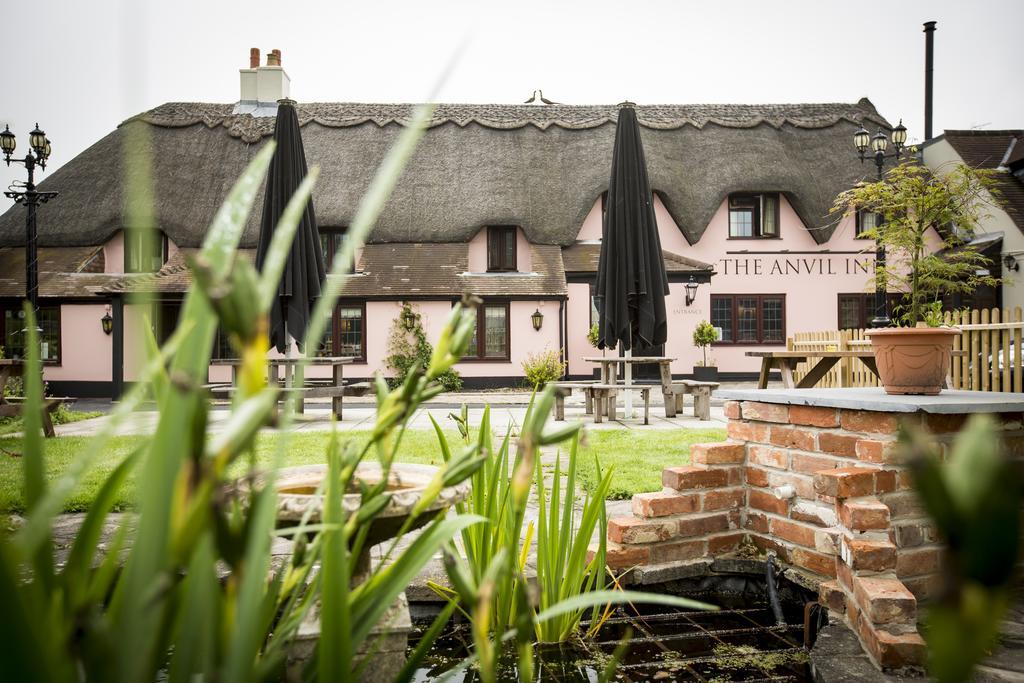 The Anvil Inn Blandford Forum Eksteriør billede